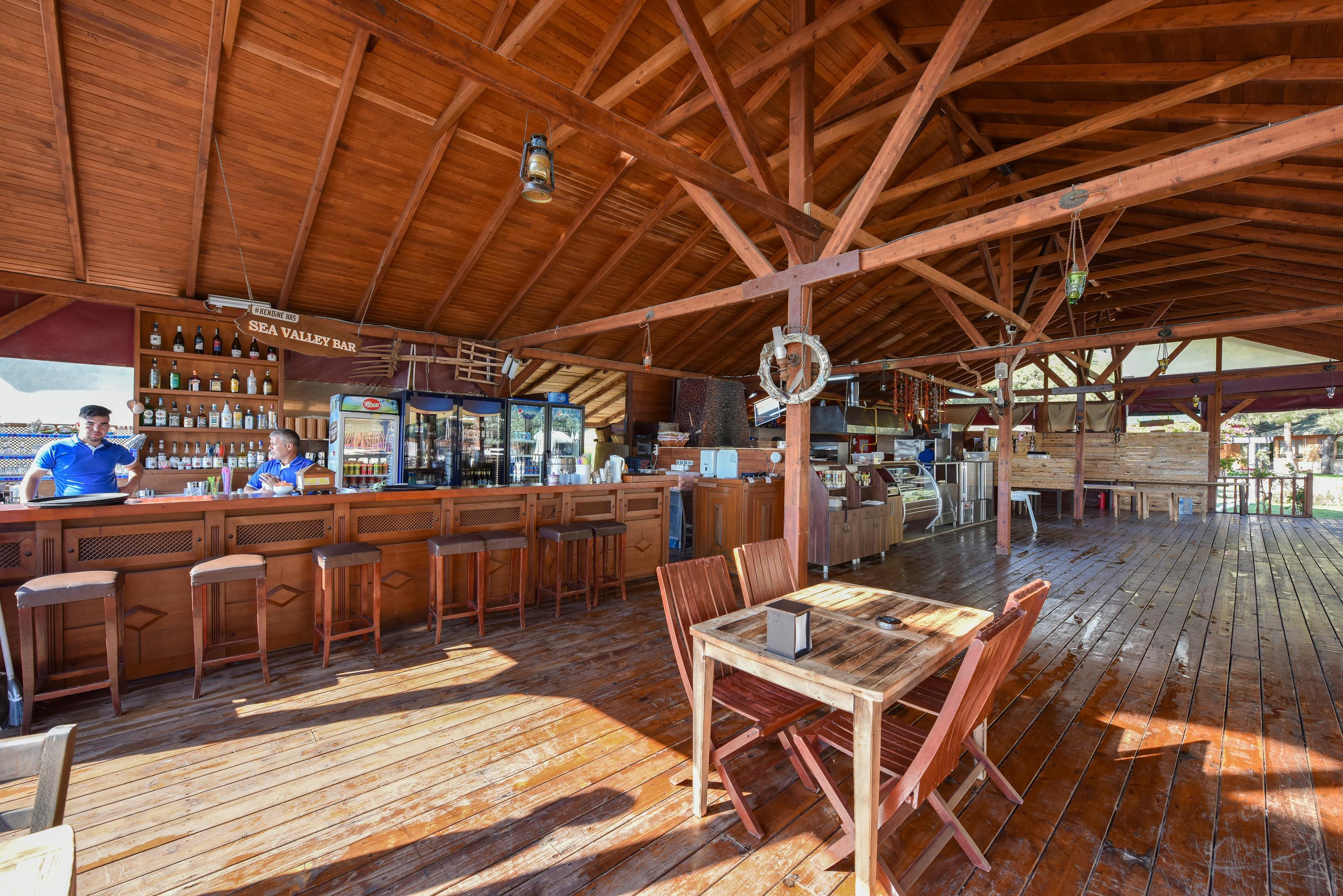 Sea Valley Lodge فاراليا المظهر الخارجي الصورة