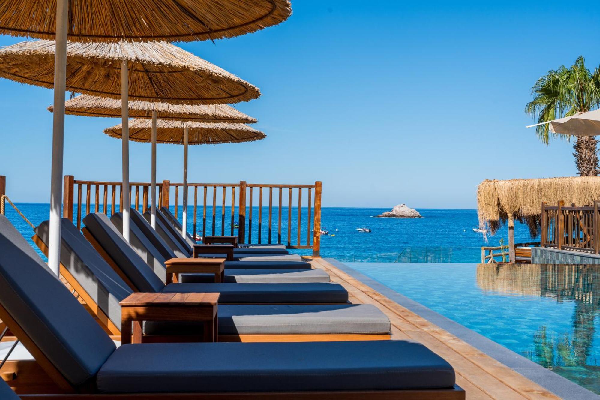 Sea Valley Lodge فاراليا المظهر الخارجي الصورة