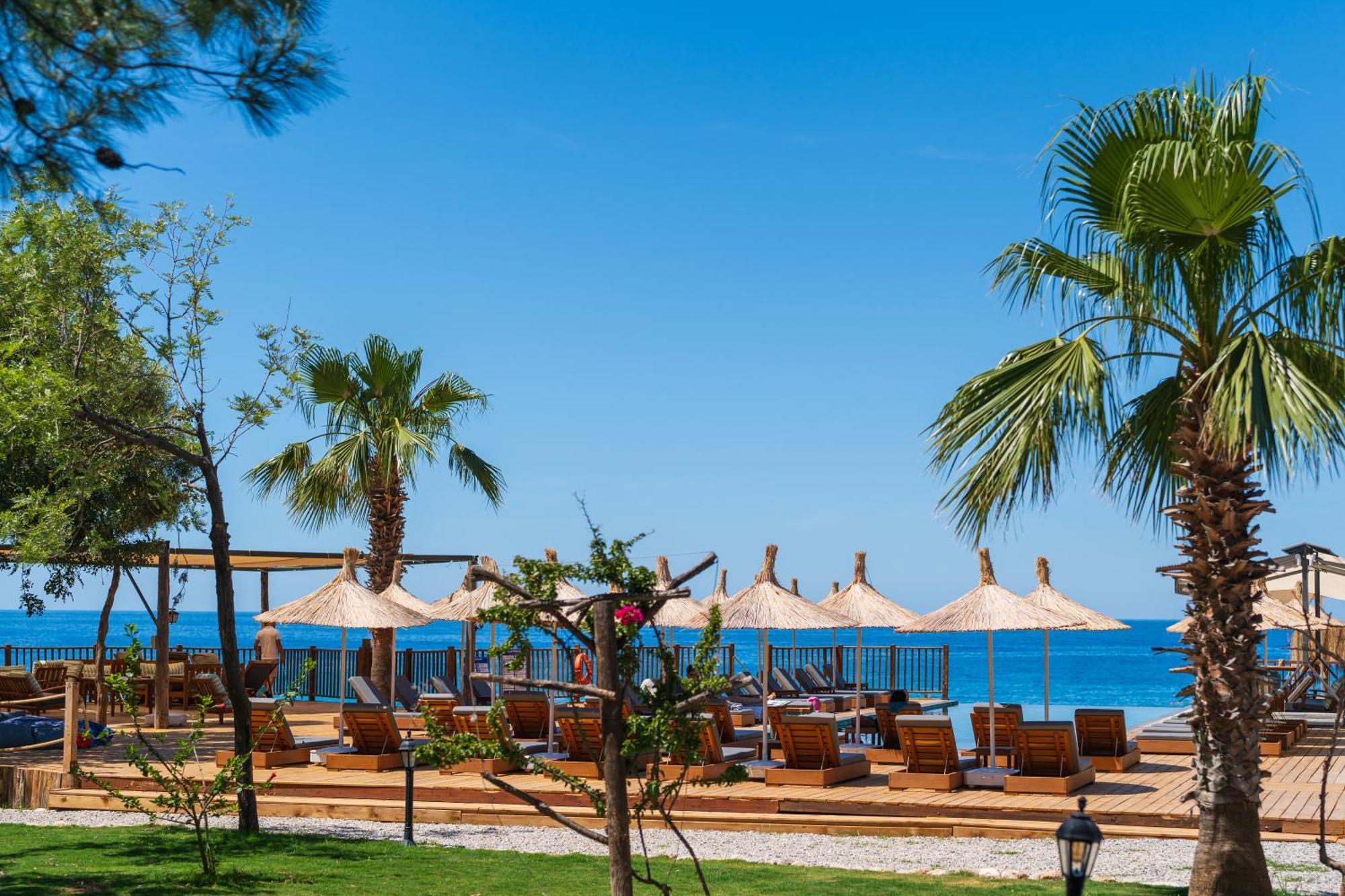 Sea Valley Lodge فاراليا المظهر الخارجي الصورة